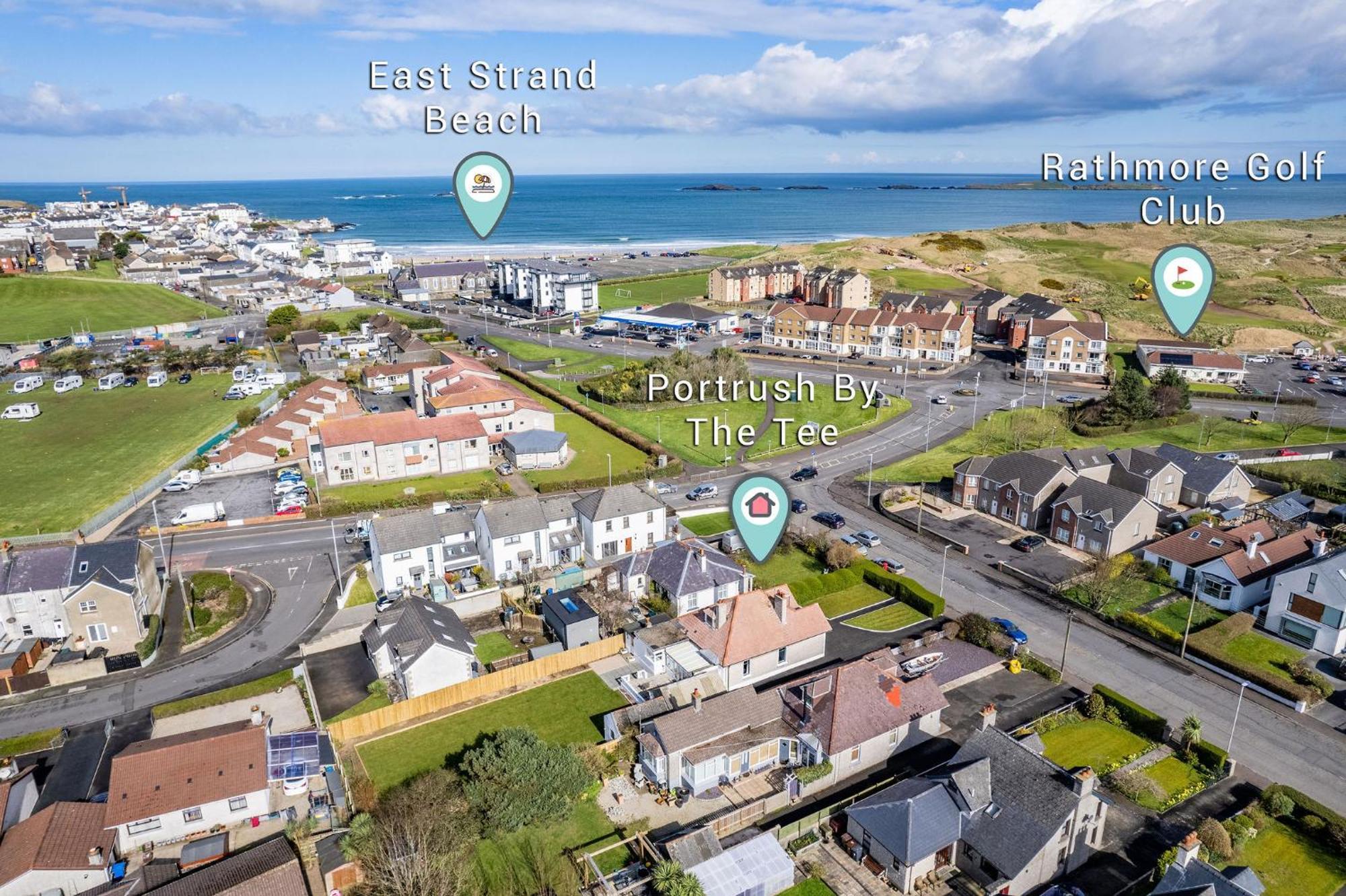 Вилла Portrush By The Tee Экстерьер фото